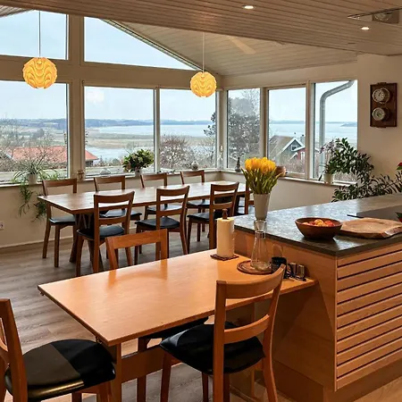 Stunning In With Wifi Løgstrup